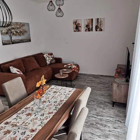 Leona C0 - Moderan Blizu Staze شقة Divčibare