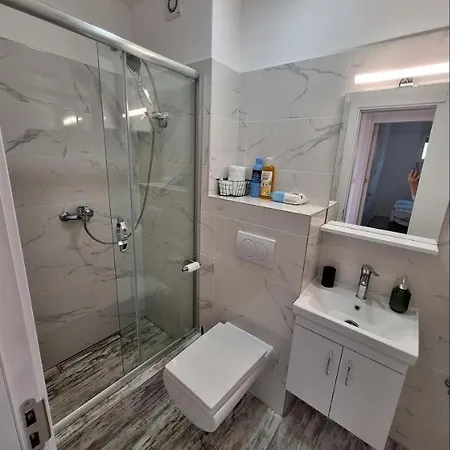 شقة Leona C0 - Moderan Blizu Staze