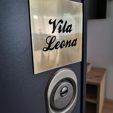 Leona C0 - Moderan Blizu Staze Divčibare