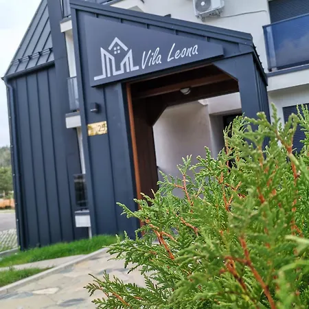 Leona C0 - Moderan Blizu Staze דירה