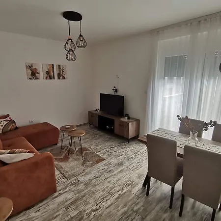 דירה Leona C0 - Moderan Blizu Staze