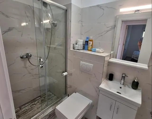 Apartament Leona C0 - Moderan Blizu Staze